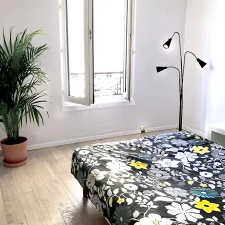Warm Bright In 14th District París